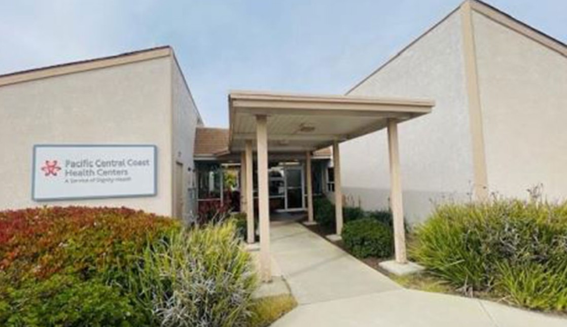 Exterior front view of ENT - Dignity Health - Santa Maria, CA