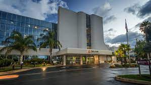 Exterior front view of Dignity Health – Mercy Medical Center Redding