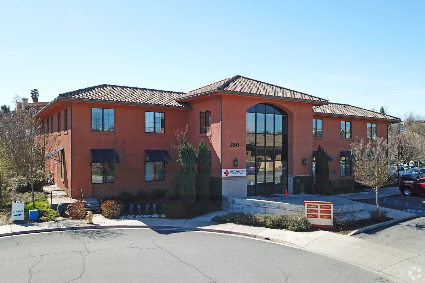 Exterior front view of OB/GYN & Specialty Care - Dignity Health - Templeton, CA