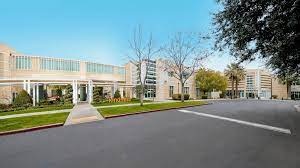 Exterior front view of Dignity Health - Mercy Hospital Southwest