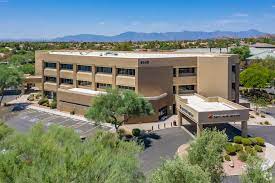 Exterior front view of Dignity Health Medical Group Family and Sports Medicine - Ahwatukee