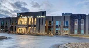 Exterior front view of CHI St. Alexius Health Bismarck Medical Center