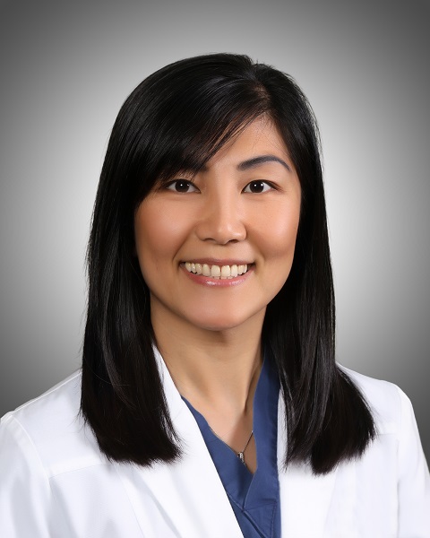 Portrait of Jenny Nga Du, DO