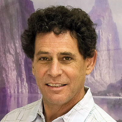 Portrait of Michael Robert Schwartz, MD