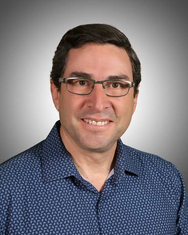 Portrait of Andres Pena, MD