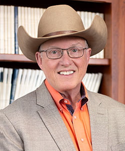 Portrait of Paul Eric Schwartz, MD