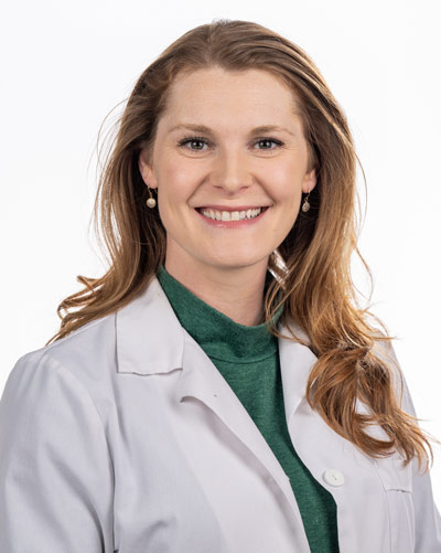 Portrait of Alexis McAnally, APRN